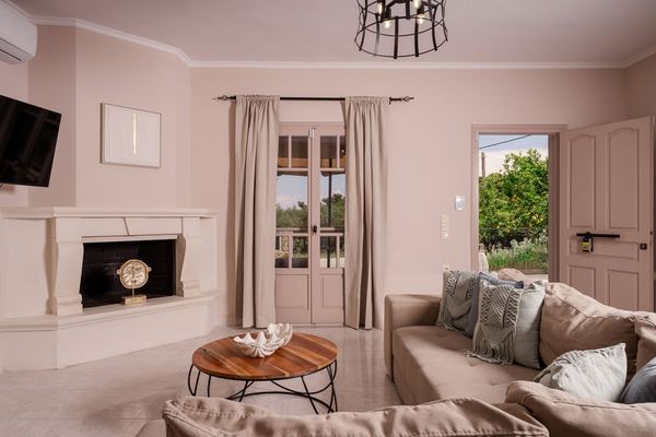 Vasilikos Blue Villa interior