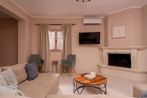 Vasilikos Blue Villa interior